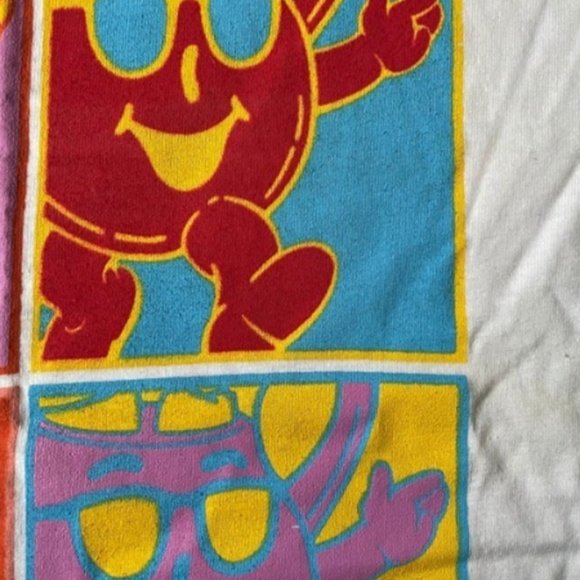 *RARE* Vintage Off-White Kool-Aid T-Shirt Youth Size XL 100% Cotton - Picture 3 of 8